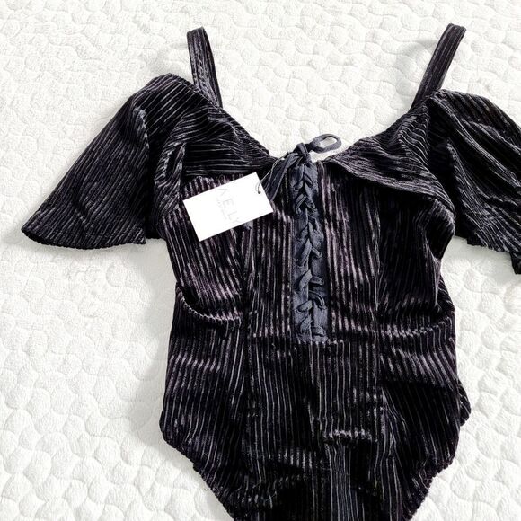 NEW AELY Los Angeles bodysuit black velour soft small - Picture 2 of 7